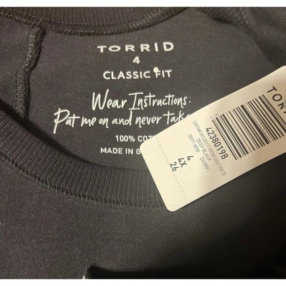 Torrid +4 Black Crew Neck Game Day Skeleton Stanley Cup Graphic Short Sleeve Tee - Picture 5 of 5